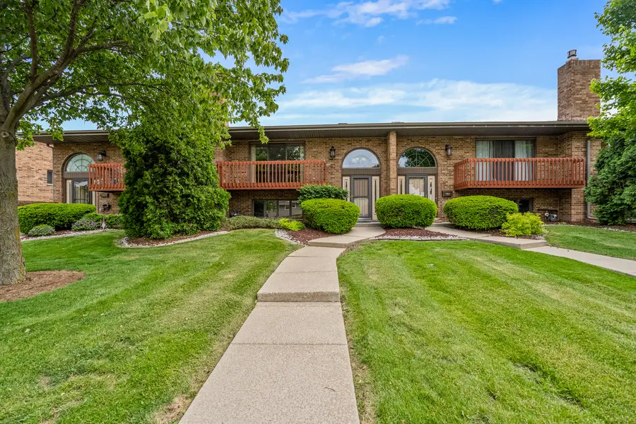 1109 Warner Avenue, Lemont, IL 60439 - #3