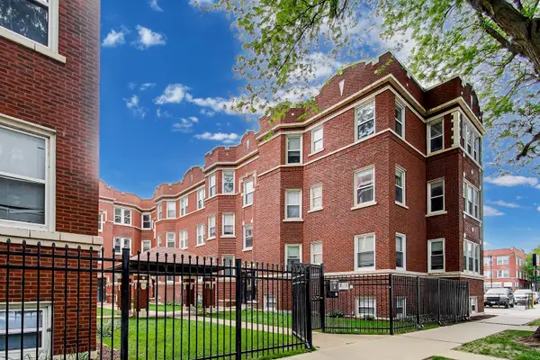 6417 N Greenview Avenue #2E, Chicago, IL 60626