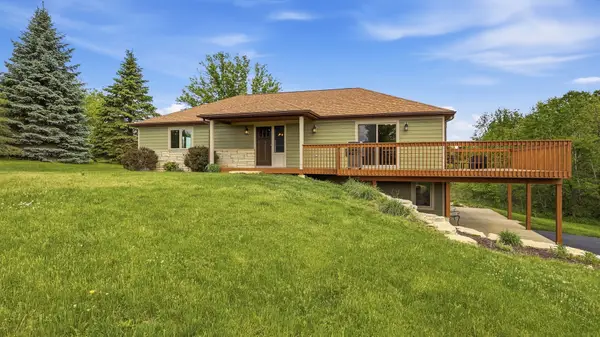 2 Concord Court, Galena, IL 61036