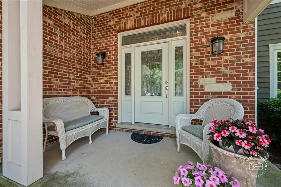 1315 Heatherton Drive, Naperville, IL 60563 - #3