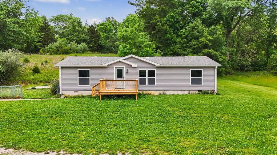 802 Reynolds Drive, Charleston, IL 61920 - #2