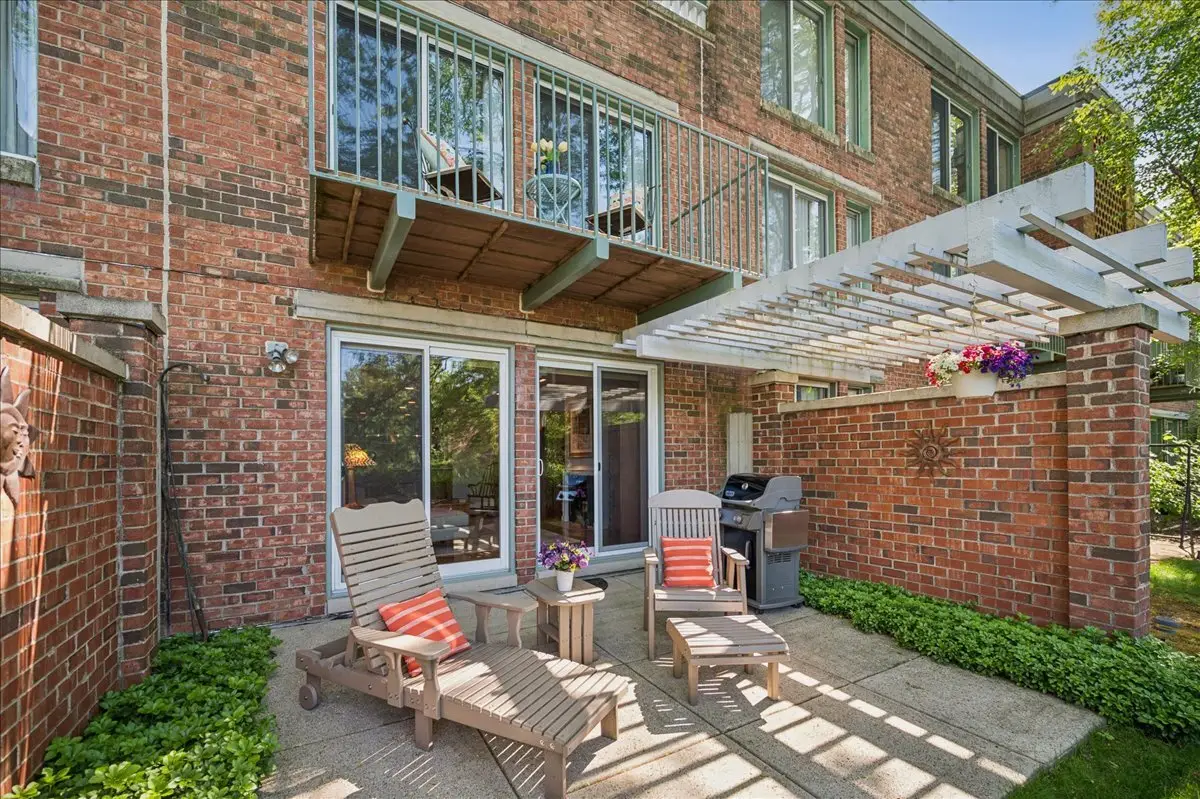 4020 Arbor Lane, Northfield, IL 60093 - #1