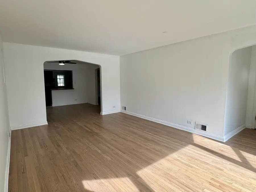 6328 N Troy Street, Chicago, IL 60659 - #2