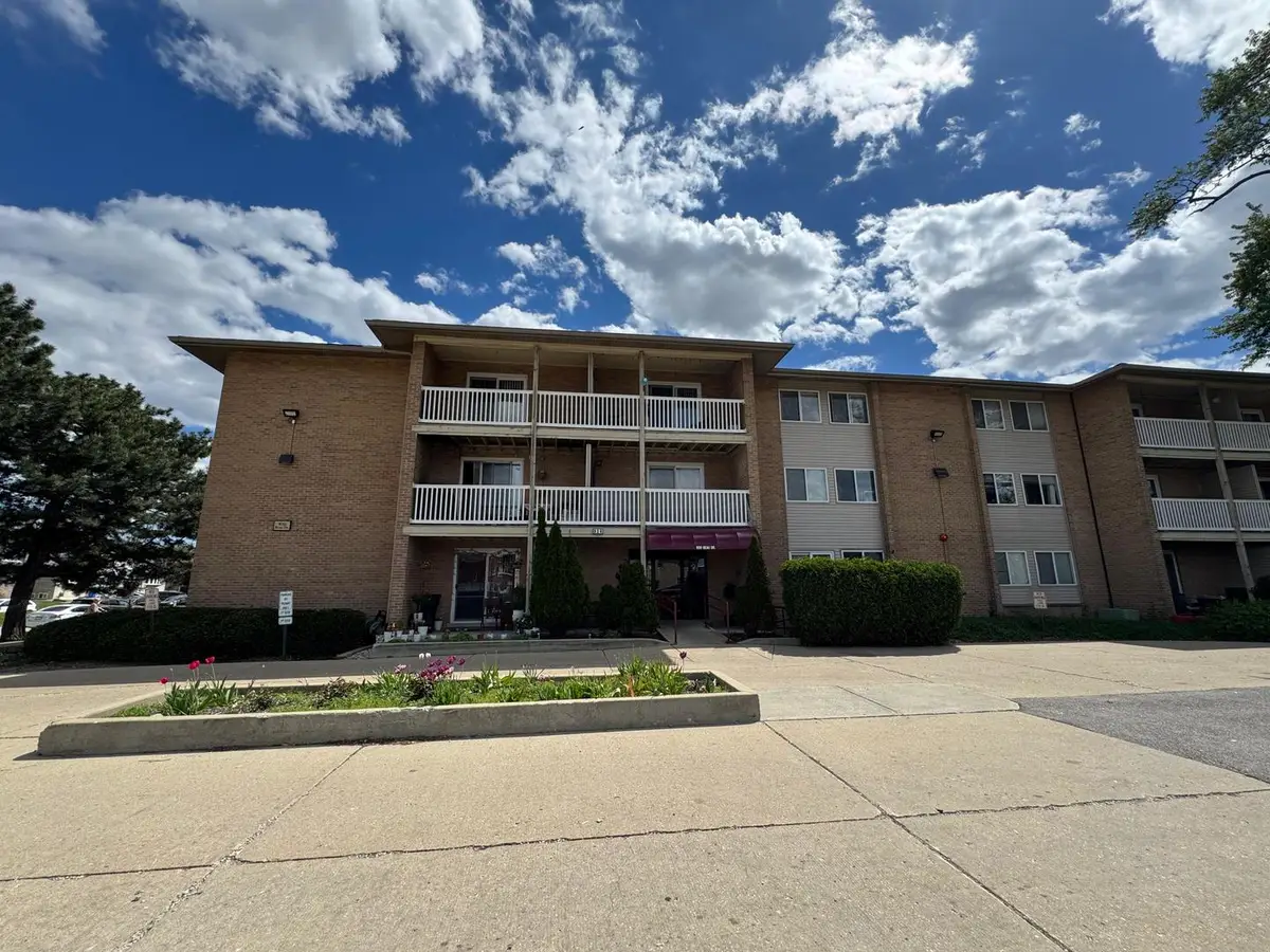 920 Beau Drive #207, Des Plaines, IL 60016 - #1
