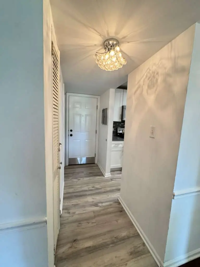 920 Beau Drive #207, Des Plaines, IL 60016 - #2
