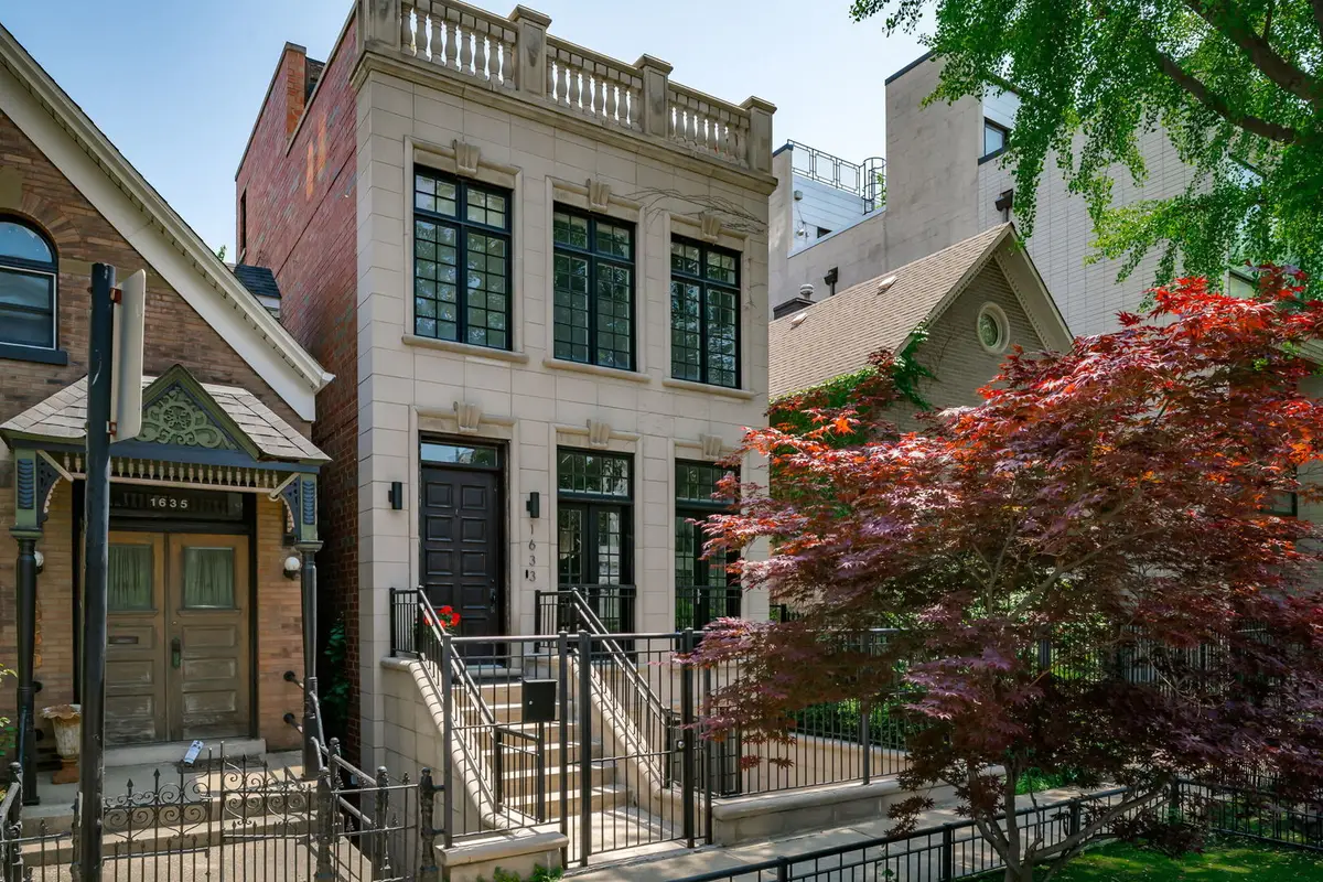 1633 N Wolcott Avenue, Chicago, IL 60622 - #1