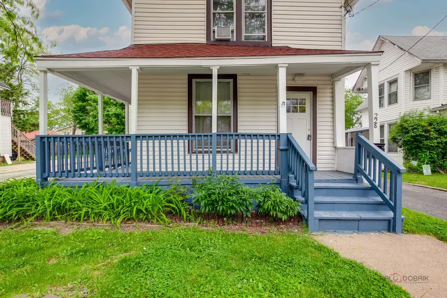 228 S Lincoln Avenue, Waukegan, IL 60085 - #2