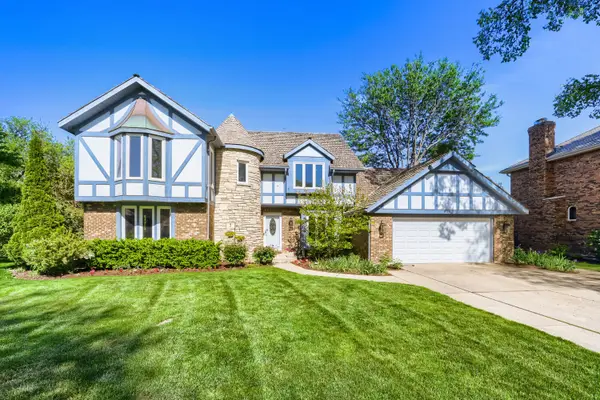 816 Paddock Lane, Libertyville, IL 60048