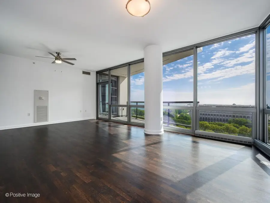 1235 S Prairie Avenue #1404, Chicago, IL 60605 - #3