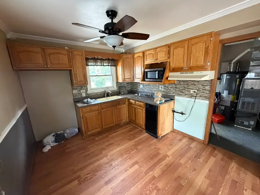 305 Seminole Street, Park Forest, IL 60466 - #2