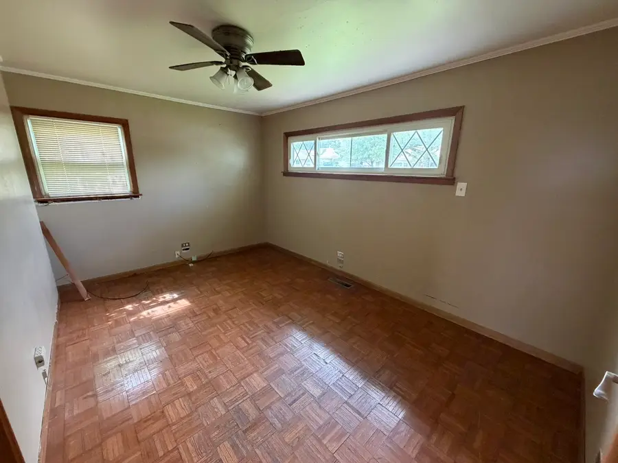 305 Seminole Street, Park Forest, IL 60466 - #3