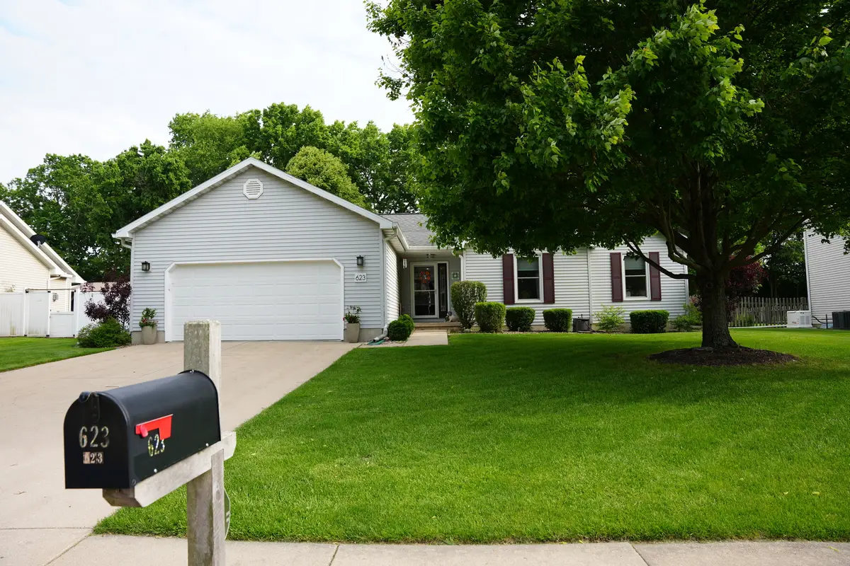 623 Magnolia Lane, Ottawa, IL 61350 - #1
