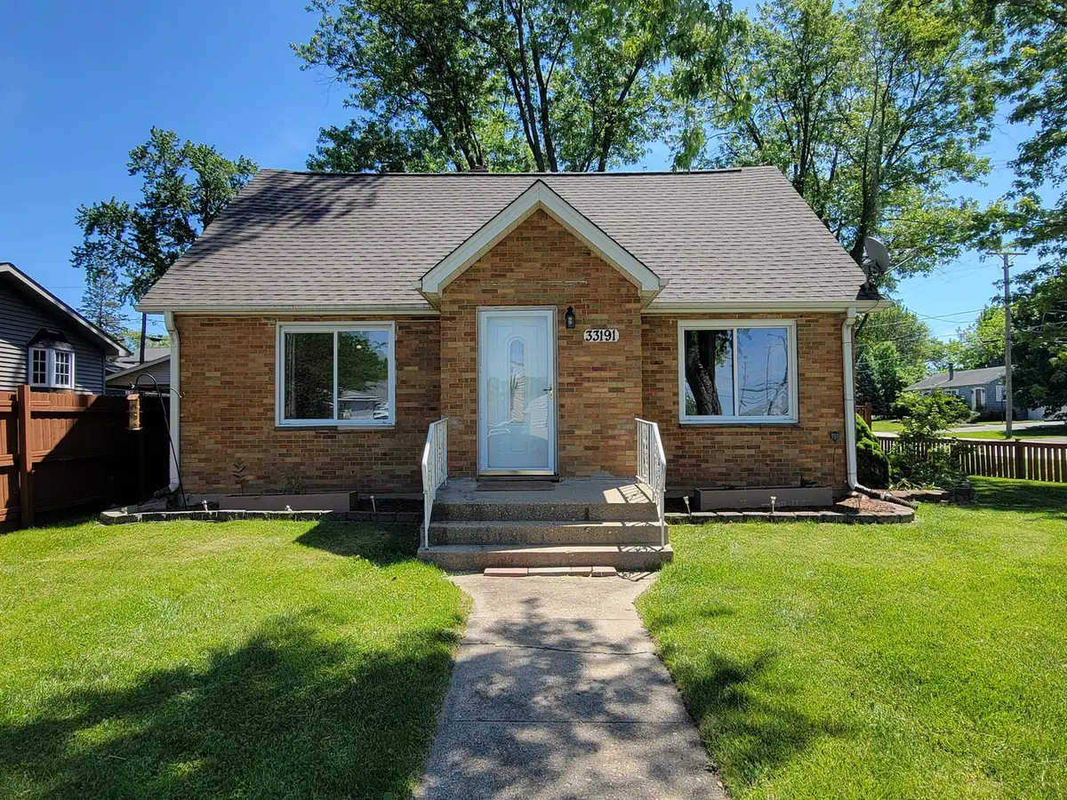 33191 N Sunset Avenue, Grayslake, IL 60030 - #1