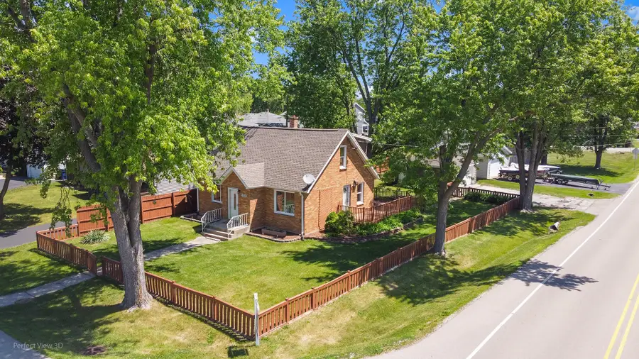 33191 N Sunset Avenue, Grayslake, IL 60030 - #3