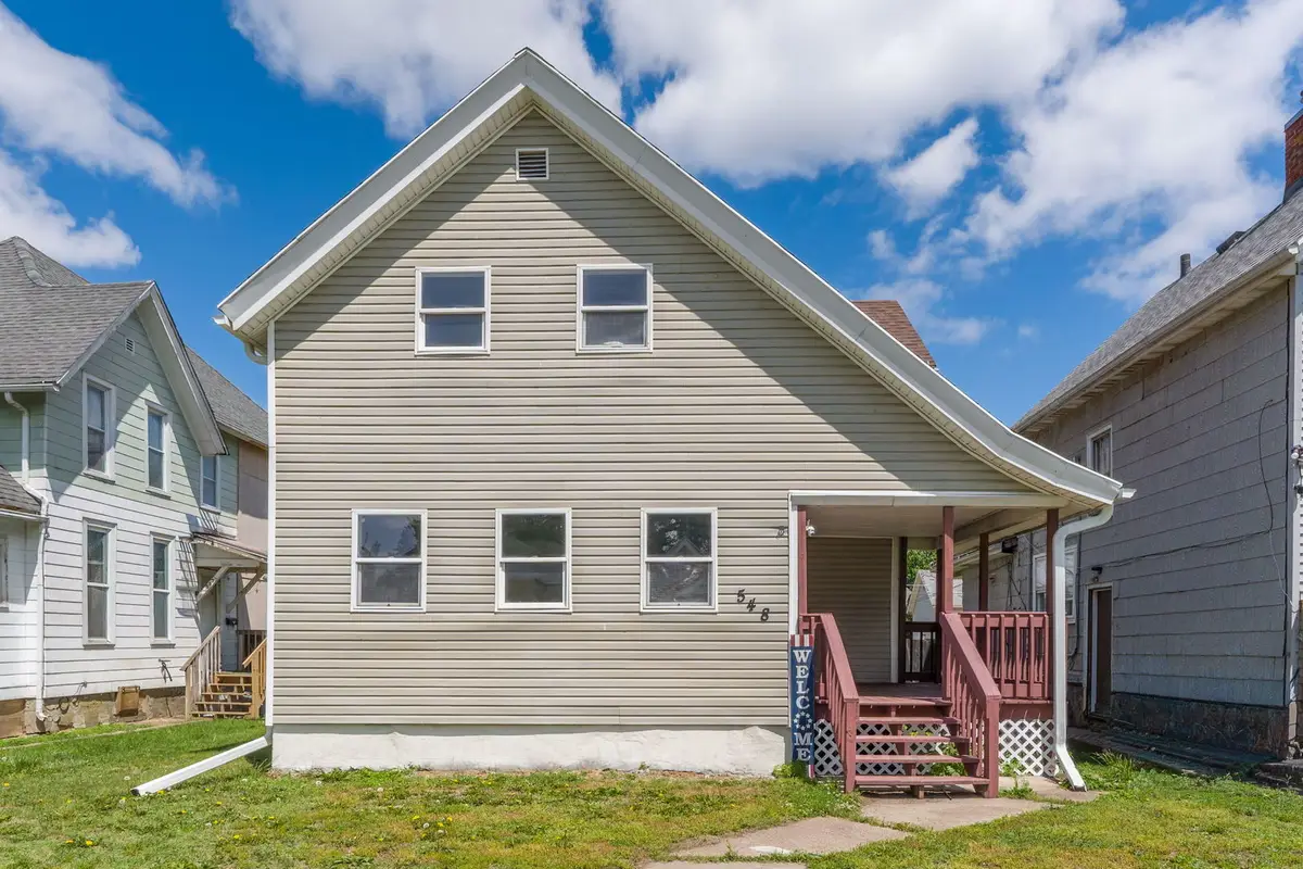 548 7th Avenue, Clinton, IA 52732 - #1