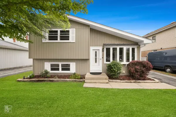 167 Ridgewood Avenue, Bensenville, IL 60106