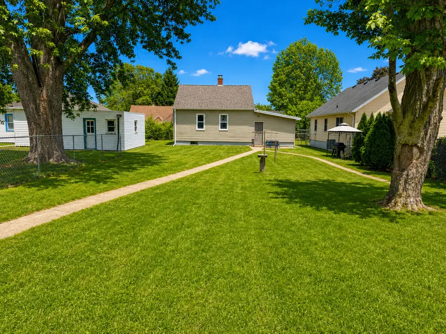 1309 13th Avenue, Sterling, IL 61081 - #3