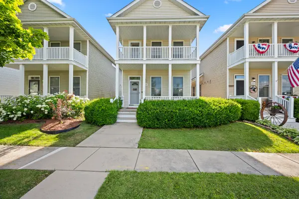 221 Market Street, Genoa, IL 60135