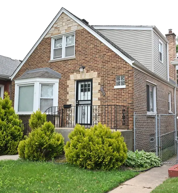 8434 S Yates Boulevard, Chicago, IL 60617