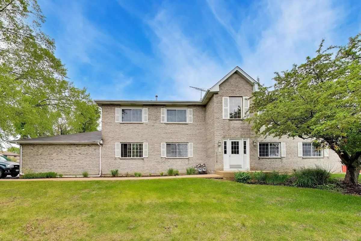 365 Stonington Place #365, South Elgin, IL 60177 - #1