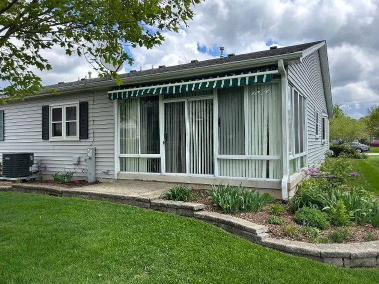 34 S Juniper Drive, North Aurora, IL 60542 - #3