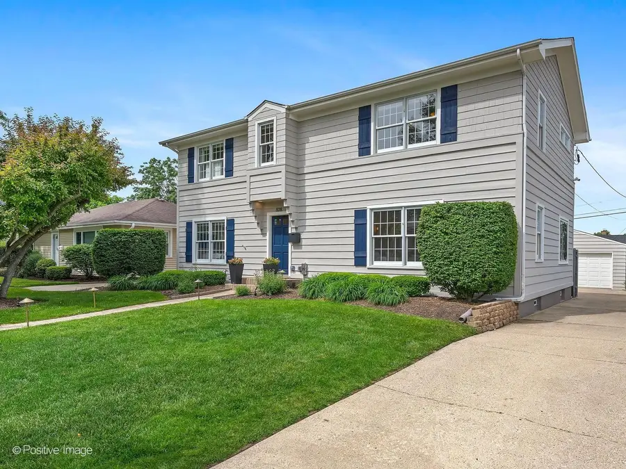 828 S Cambridge Avenue, Elmhurst, IL 60126 - #2