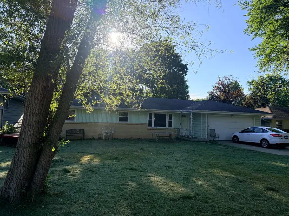 6859 Vesta Drive, Rockford, IL 61109 - #1