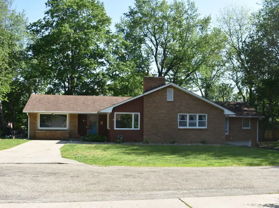 405 Prairie Court, Streator, IL 61364 - #2
