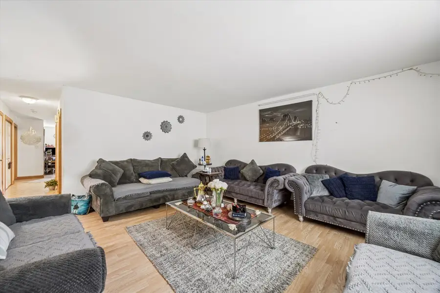 5407 W 87th Street, Oak Lawn, IL 60453 - #3