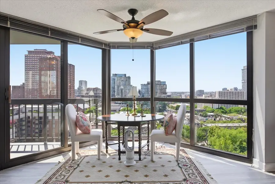 33 W Delaware Place #18K, Chicago, IL 60610 - #2