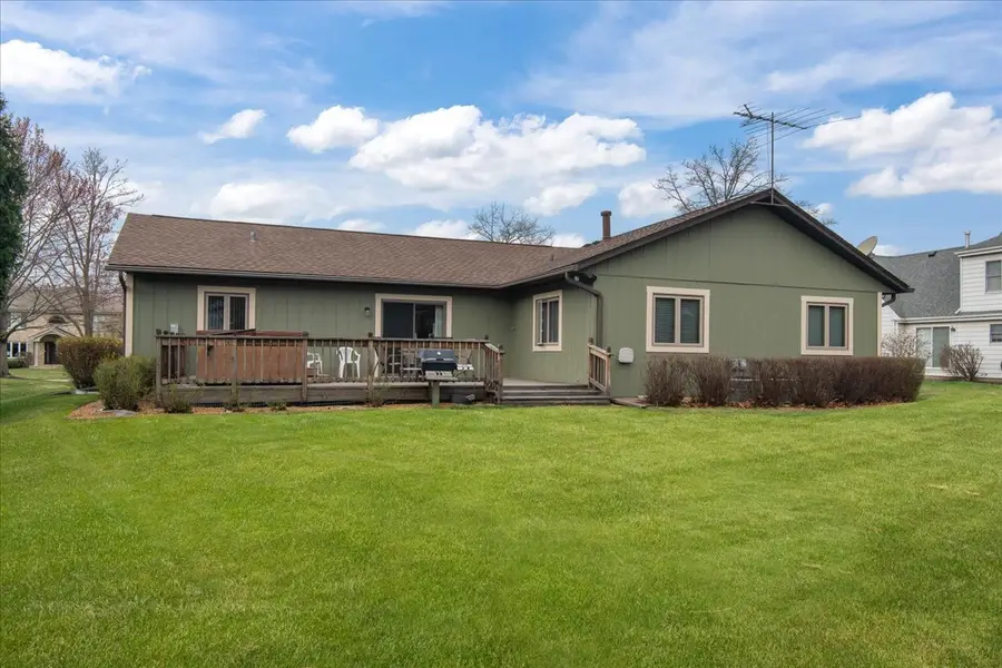 1123 Breckenridge Avenue, Lake Forest, IL 60045 - #3