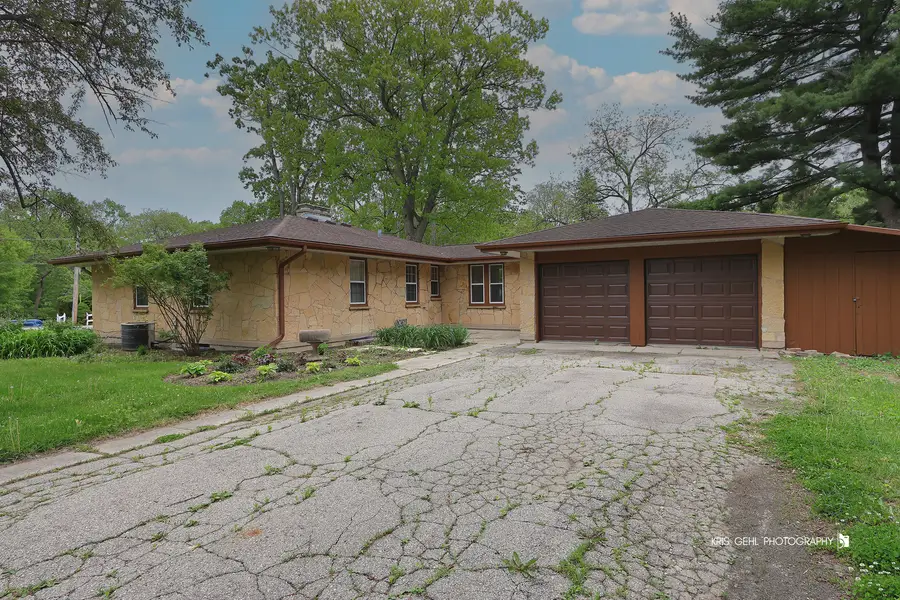 3320 Sharon Place, Zion, IL 60099 - #3