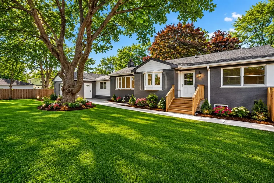 20 N Waverly Place, Mount Prospect, IL 60056 - #2