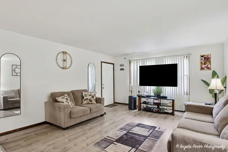 2511 Western Avenue, Waukegan, IL 60087 - #3