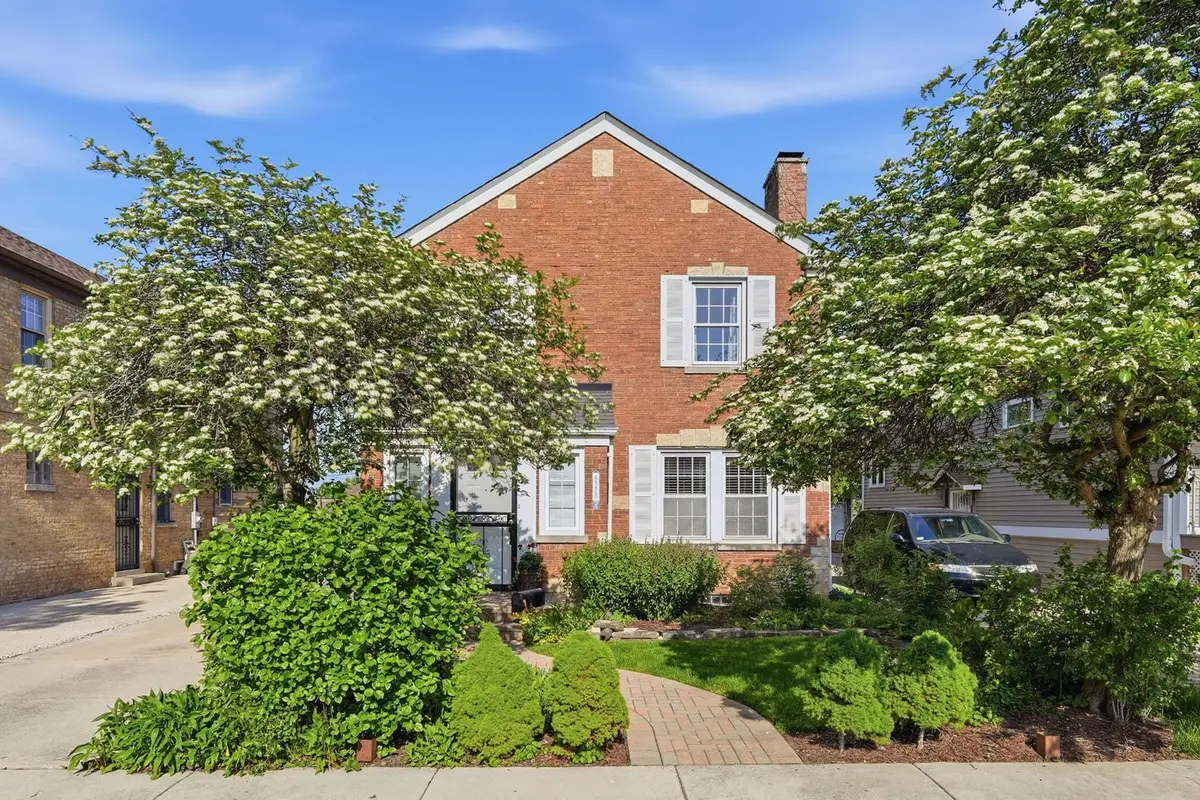 6525 N Sayre Avenue, Chicago, IL 60631 - #1
