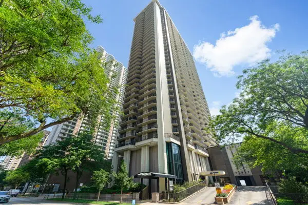 6007 N Sheridan Road #18F, Chicago, IL 60660
