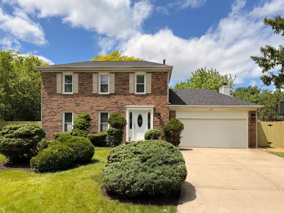 565 Kensington Court, Roselle, IL 60172 - #1