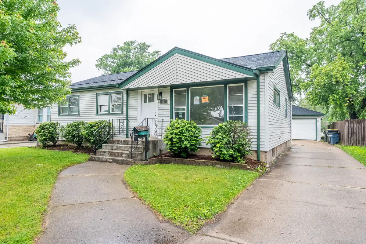 308 Queens Lane, Thornton, IL 60476 - #1
