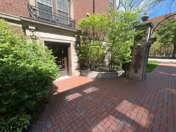 380 Ridge Avenue #13G, Evanston, IL 60202