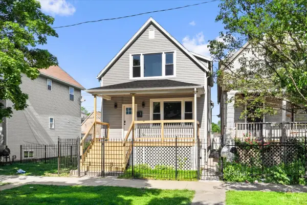 10521 S Edbrooke Avenue, Chicago, IL 60628