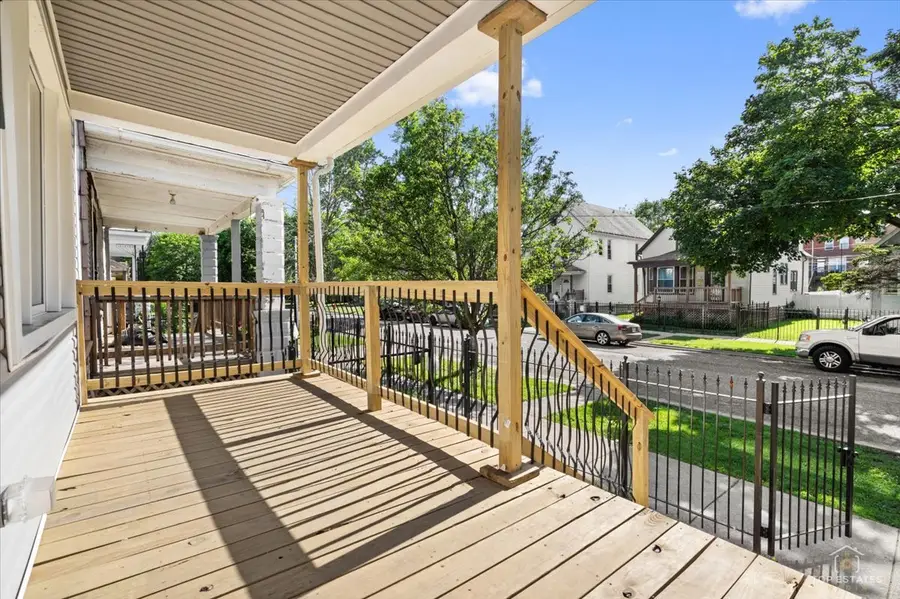 10521 S Edbrooke Avenue, Chicago, IL 60628 - #3
