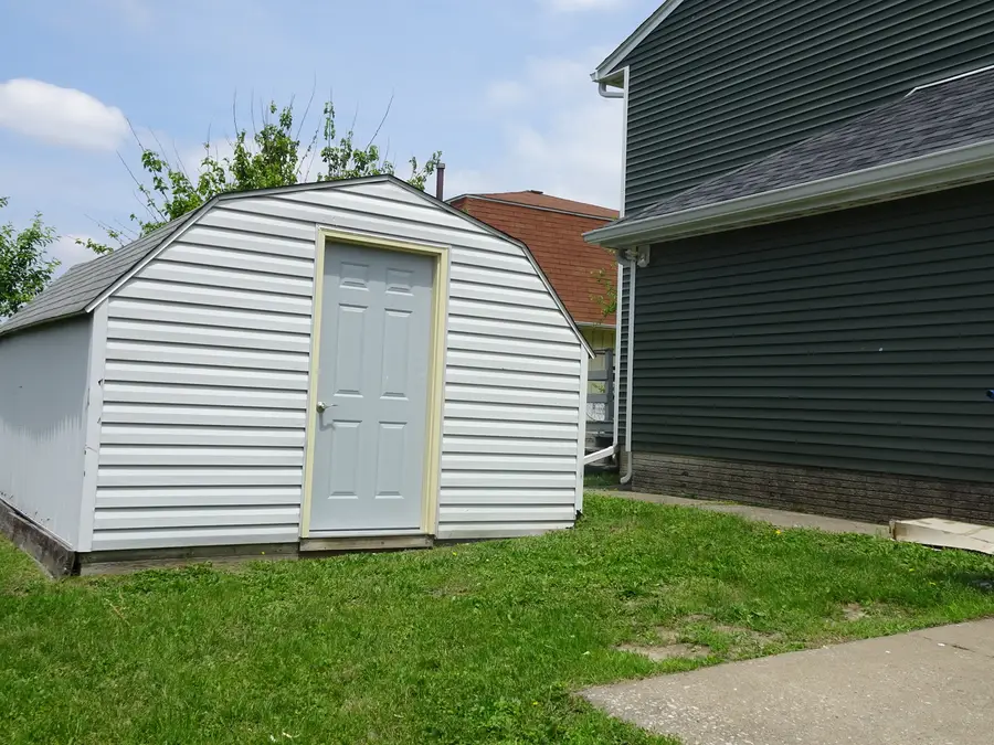 1704 W 55th Street W, Davenport, IA 52806 - #3
