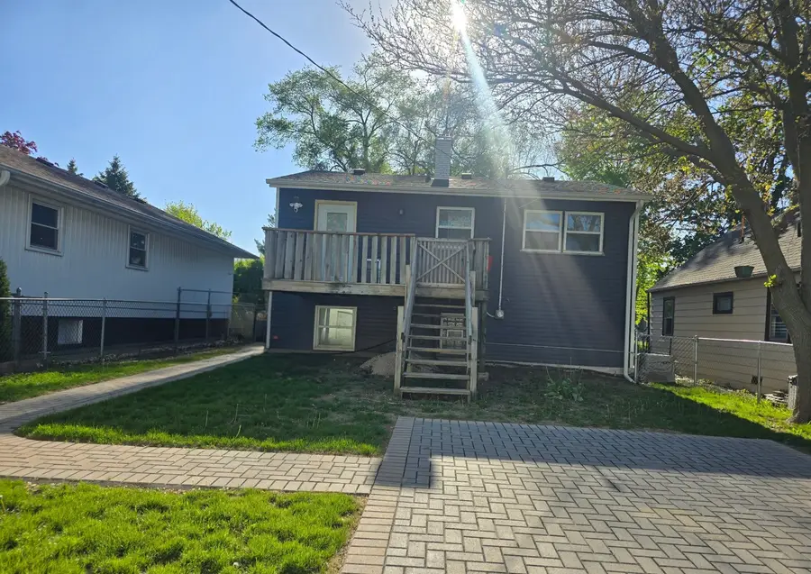 1407 N Oak Avenue, Round Lake Beach, IL 60073 - #2