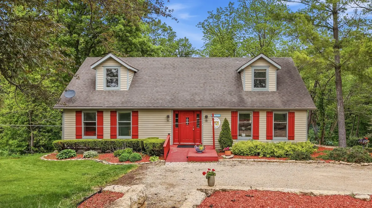 13 Signal Point Lane, Galena, IL 61036 - #1