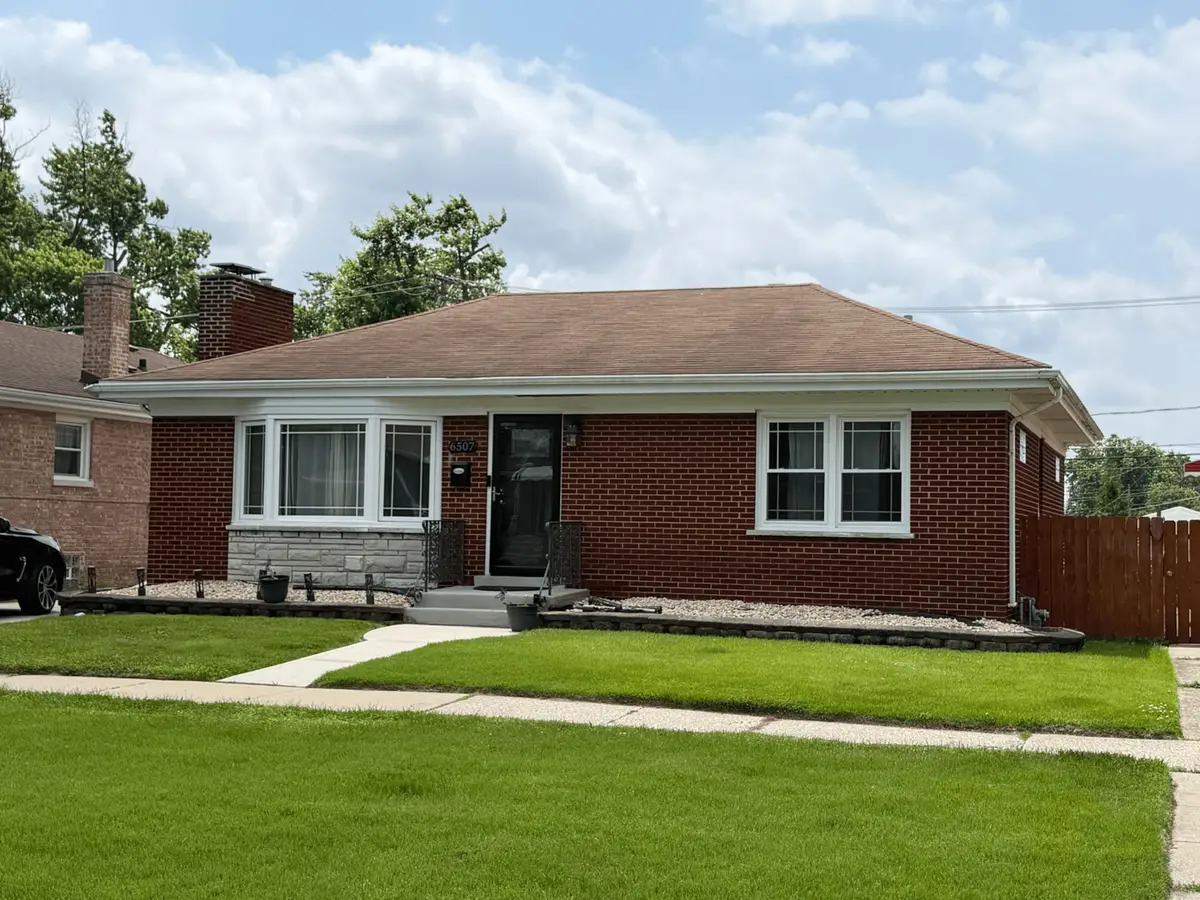 6507 W 41st Street, Stickney, IL 60402 - #1