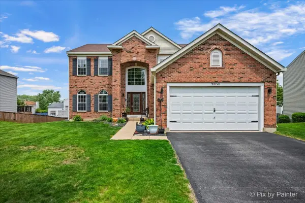 2030 Westbury Lane, Aurora, IL 60502