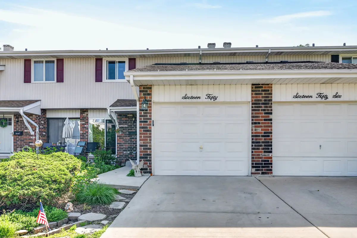 1650 Castbourne Court, Wheaton, IL 60189 - #1