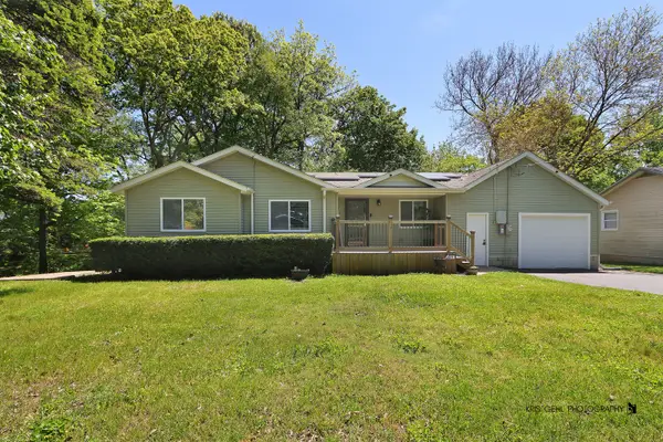 231 Oakdale Avenue, Winthrop Harbor, IL 60096