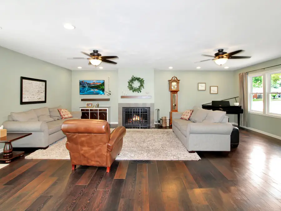200 Inwood Drive, Joliet, IL 60435 - #3