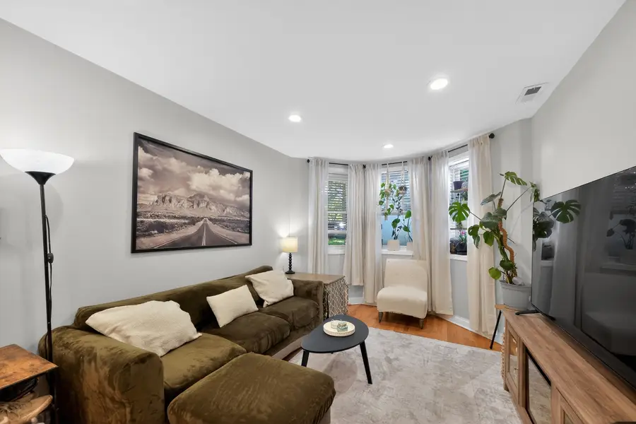 4327 N Damen Avenue #G, Chicago, IL 60618 - #2